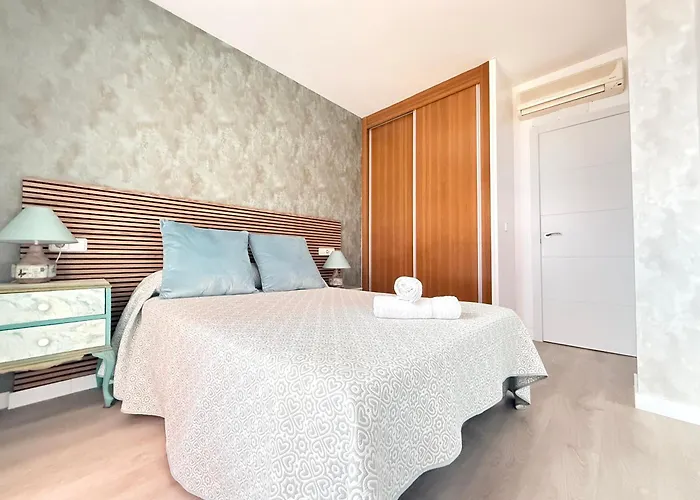 Apartment Modern Steps To The Fuengirola